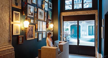 Dear Lisbon - Gallery House