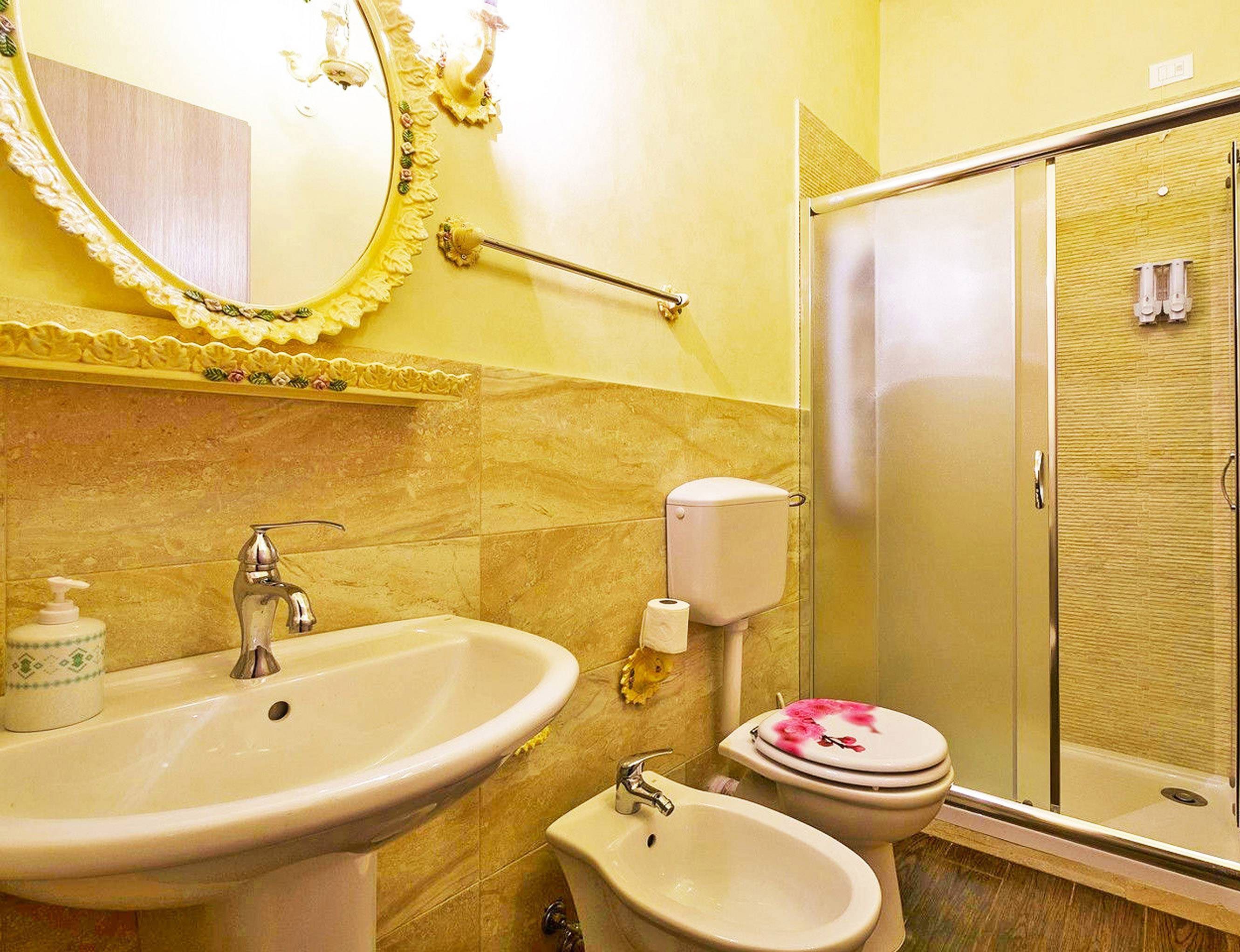 Photo - Hollywood Inn Palermo