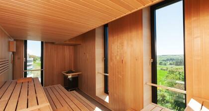 Vienna House by Wyndham Ernst Leitz Wetzlar