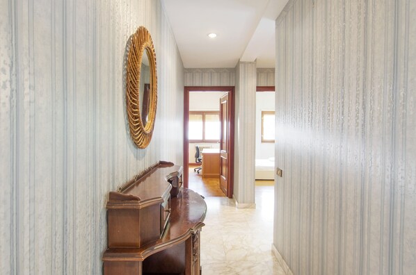 Apartment, 3 Schlafzimmer | Zimmerausstattung