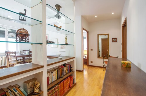 Monginevra Old Fashioned House