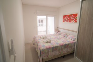 Apartamento, 2 quartos | 2 quartos, ferros/tábuas de passar roupa, Wi-Fi de cortesia