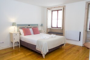 City-Apartment (  4F ) | Bügeleisen/Bügelbrett, kostenloses WLAN, Bettwäsche