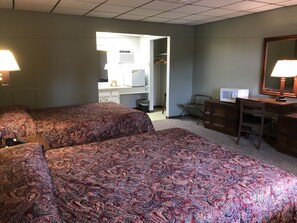 Standard Room, 1 Bedroom, Non Smoking | Rollaway beds, free WiFi, bed sheets - Colonial Hotel-Motel (Buckhannon)