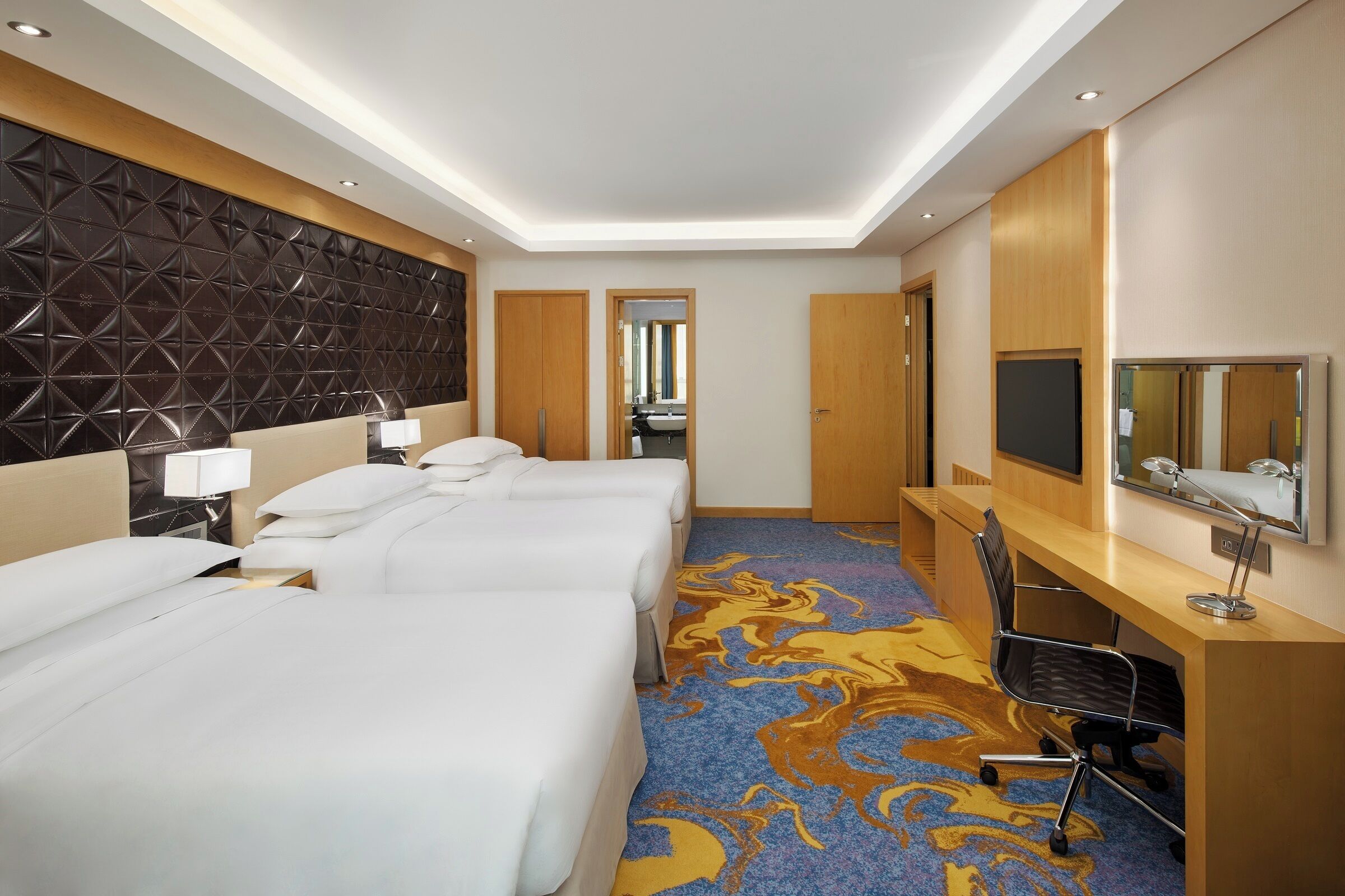 Pillowtop beds, minibar, in-room safe, desk