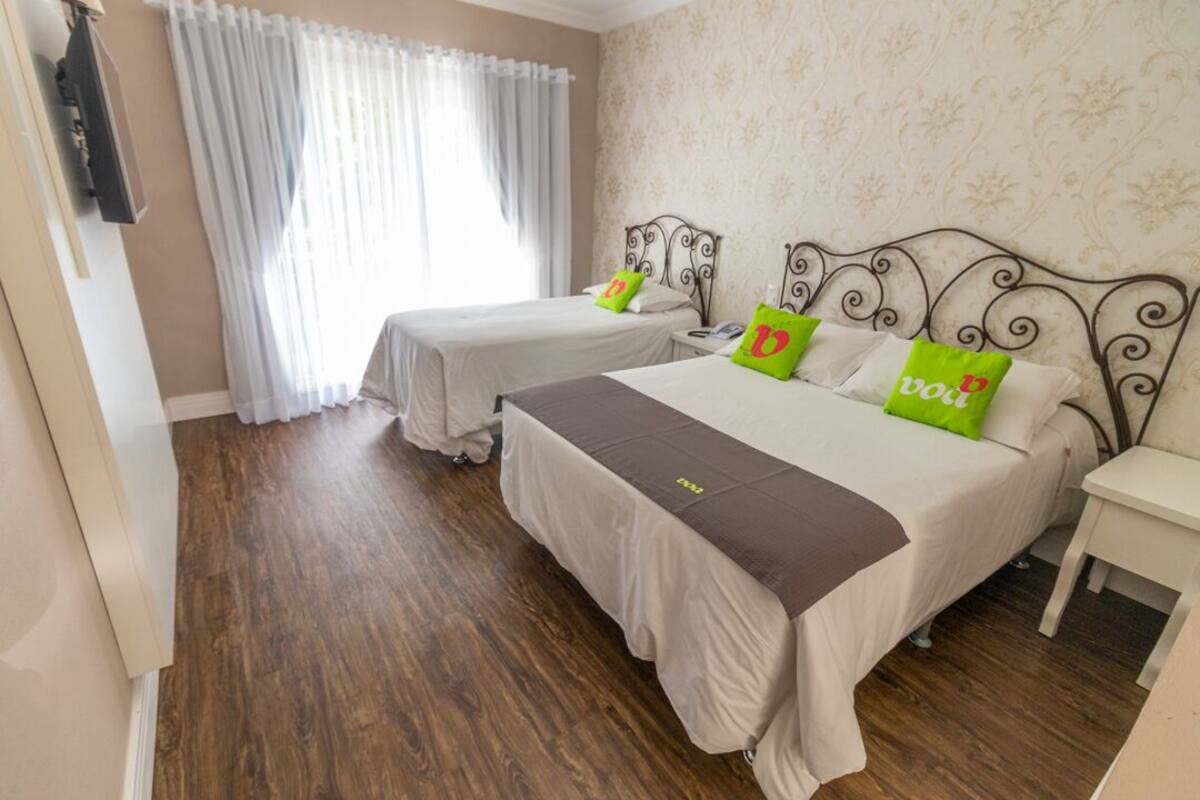Premier-Dreibettzimmer (Flores)