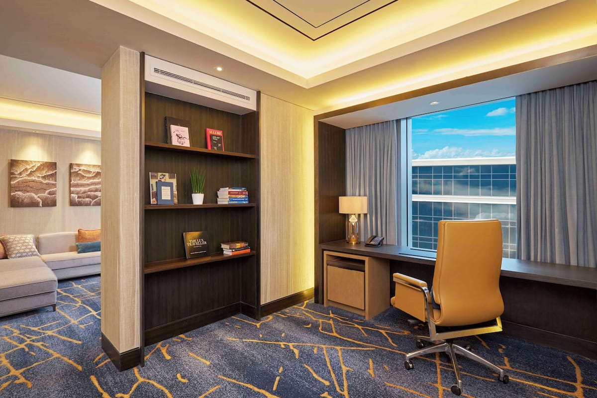 Suite Deluxe, 1 cama King size y sofá cama | 2 habitaciones y sábanas de algodón egipcio