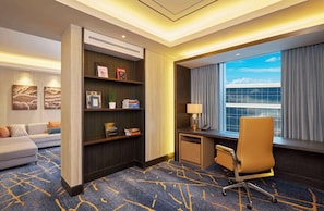 Deluxe Suite, 1 King Bed with Sofa bed | Egyptian cotton sheets, premium bedding, down comforters, pillowtop beds