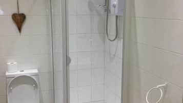Free toiletries, towels