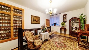 Lobby-Lounge