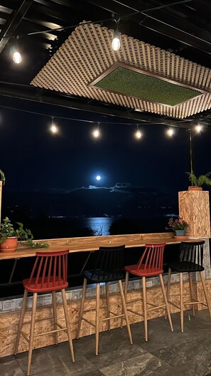 Unclassified image, 5 of 22, button - El Delfin Hotel y Restaurante (San Pedro La Laguna)