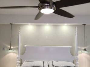 Premium Apartment, 1 Bedroom, Partial Sea View, Sea Facing - La Porta Della Casa (Prospect)