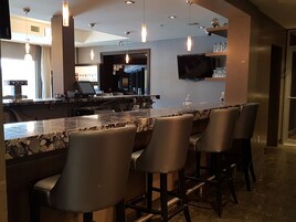 Se sirven desayunos, almuerzos y cenas