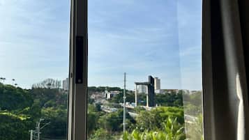 Standard Studio Suite, Multiple Beds | Minibar, in-room safe, blackout drapes, free WiFi