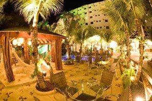 Outdoor pool - Beira Rio Palace Hotel (Piracicaba)