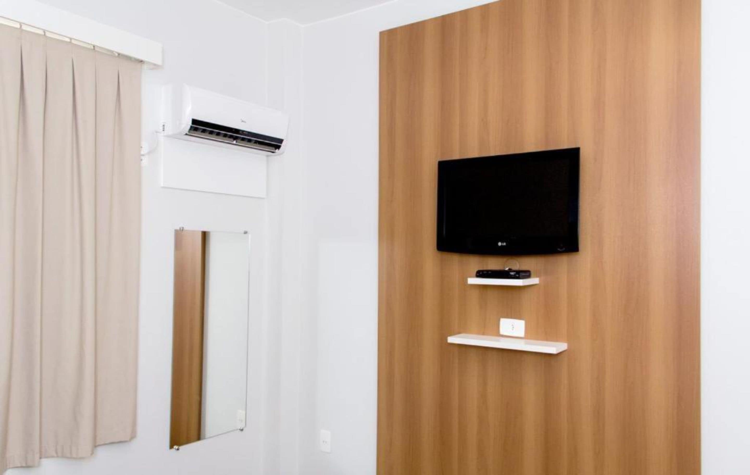 minibar, in-room safe, desk, blackout curtains