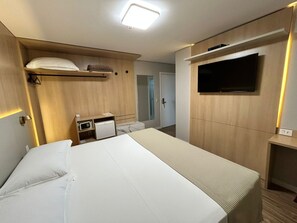 Superior Double Room | Minibar, in-room safe, blackout drapes, free WiFi - Beira Rio Palace Hotel (Piracicaba)