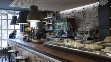 Bar (a l'allotjament)