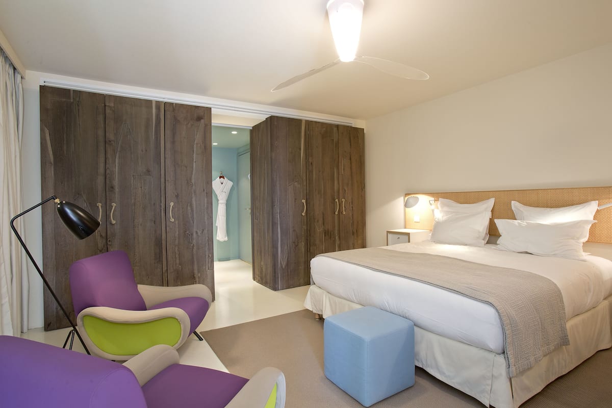 Biancheria da letto di alta qualità, minibar, una cassaforte in camera