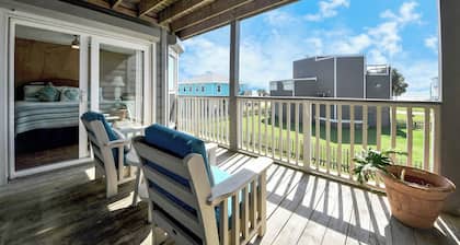 Merinäköala! Ranta 2 min kävelymatkan päässä; Kaapeli; Grilli; WiFi; 3 täyttä kylpyammeet