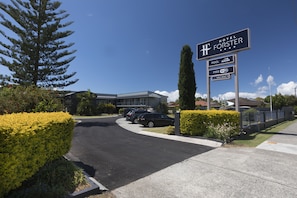 Property entrance - Hotel Forster (Forster)