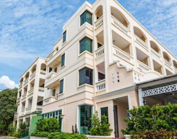 Exterior - Park 38 Hotel (Wichit)