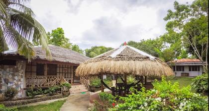 Chelle's Guest House and Backpackers - Hostel