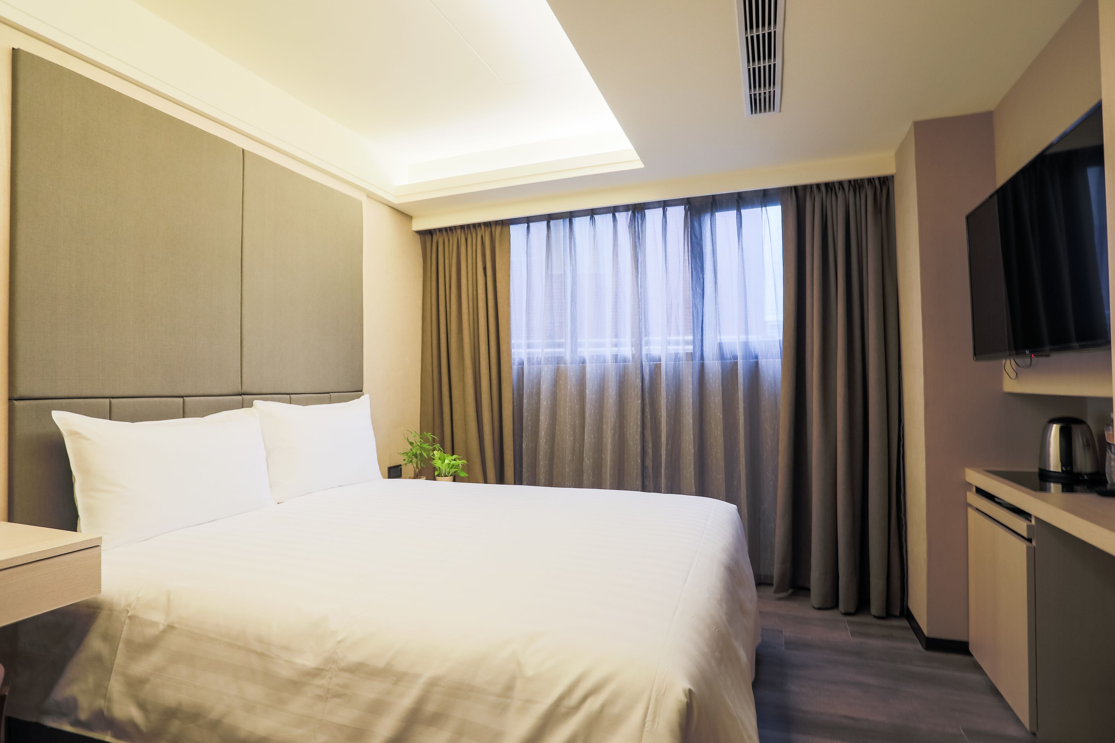 standard double room  | view from room