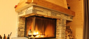 Luxury Chalet for 10 people away from the crowds