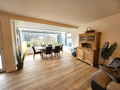 Exclusive vacation home with conservatory, sauna and wallbox