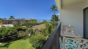 Unclassified image, 2 of 49, button - Cozy Condo Near Beach w Ocean View Pool - Kihei Akahi C616 (Kihei)