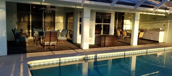 Spacious pool home on corner canal lot to Lake June