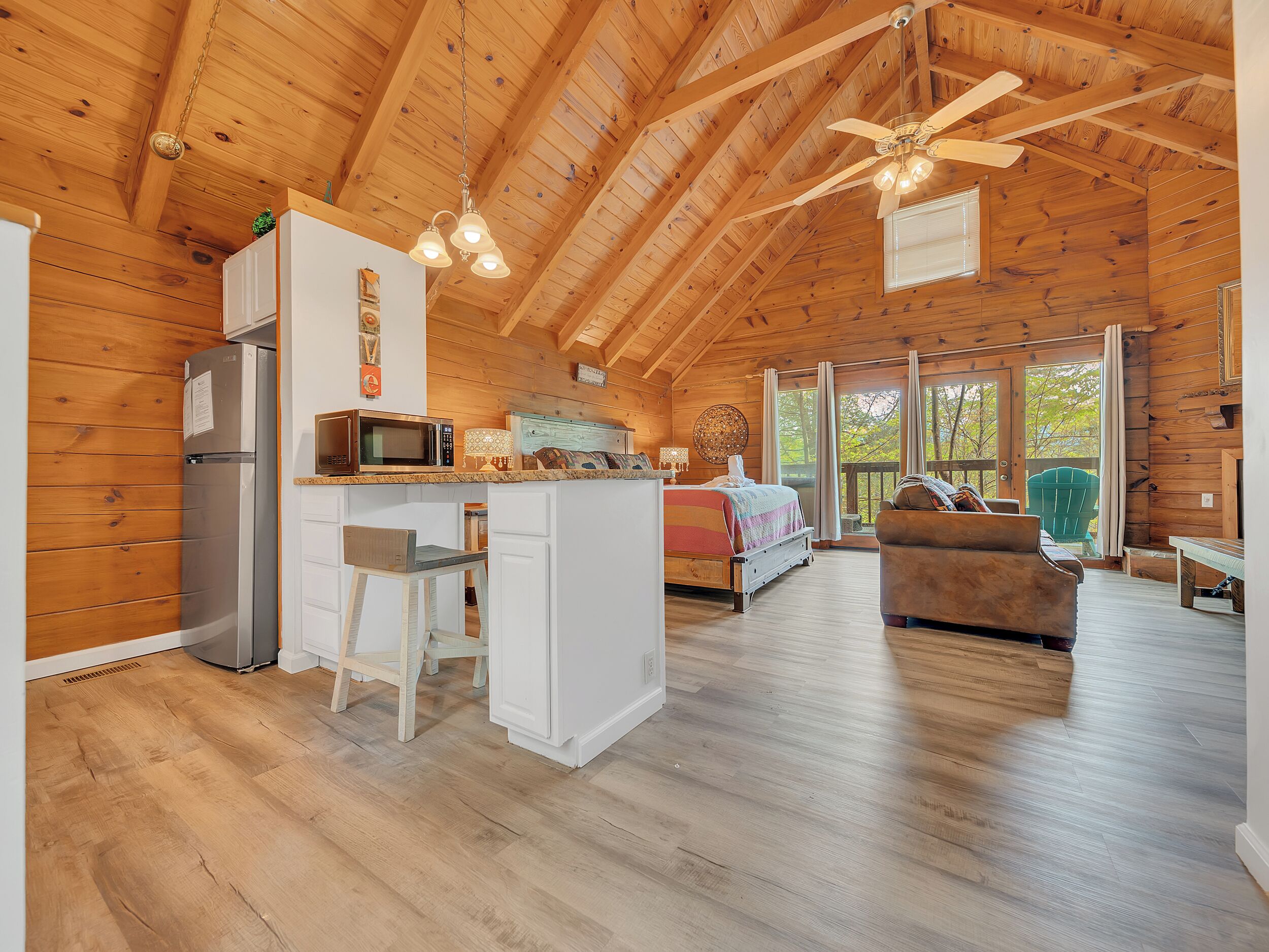 Smart TV, fireplace, DVD player