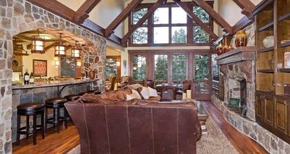 Ylellinen 5000 sf Northstar Koti - Uskomaton pelihuone ja neljä King Bed -sviittiä