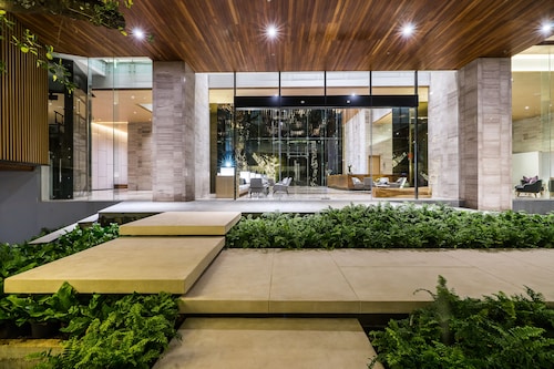 アリゼ ホテル スリ ラチャ