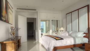 3-Bedroom Apartment with Sea View  | 3 間臥室、搖籃/嬰兒床、免費無線上網