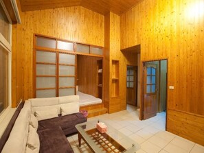 Familiesuite | Skrivebord, blendingsgardiner, lydisolert og wi-fi (inkludert)