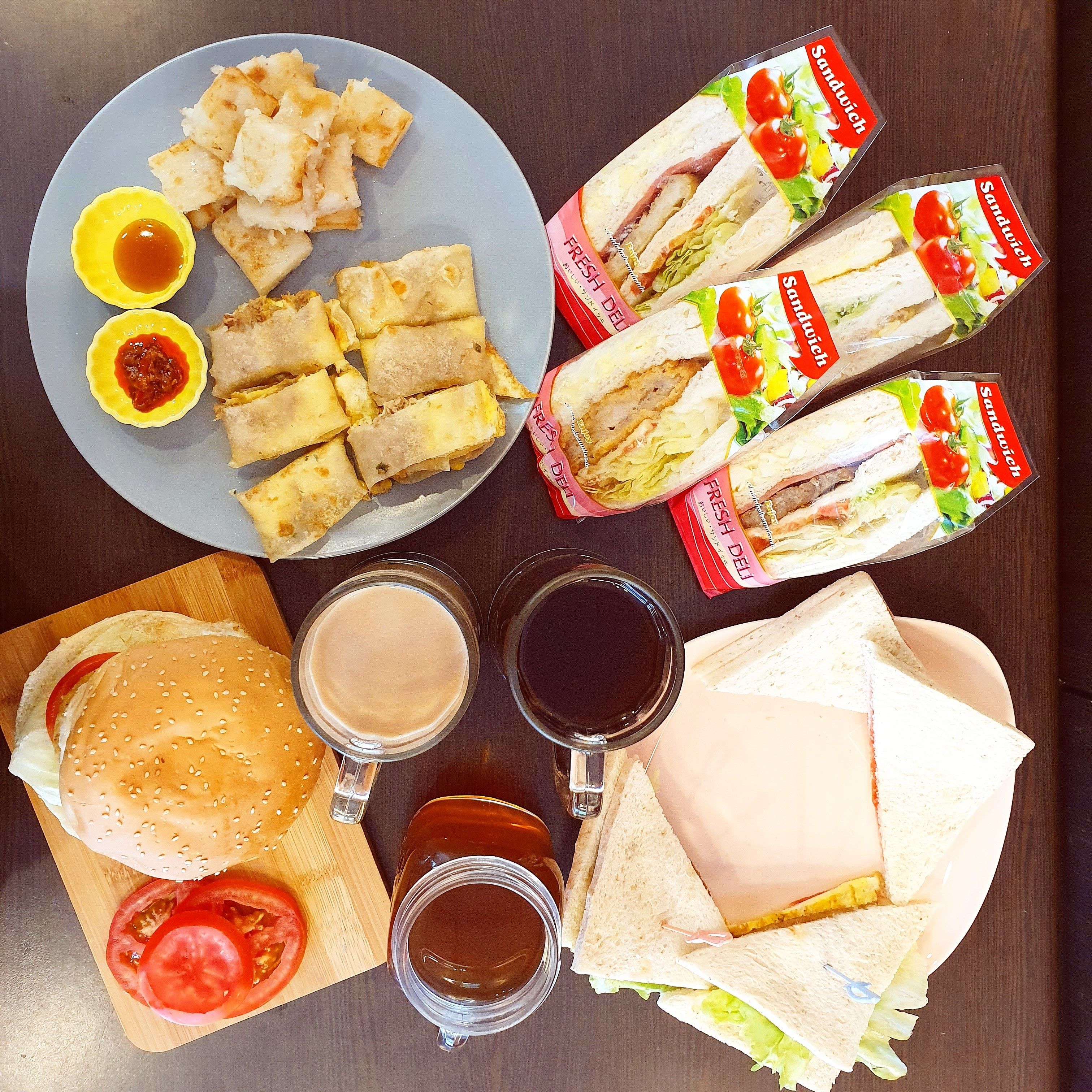 daily local cuisine breakfast (twd 60 per person)