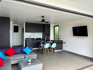 3 Bedrooms Villa 12/19 | Private kitchen