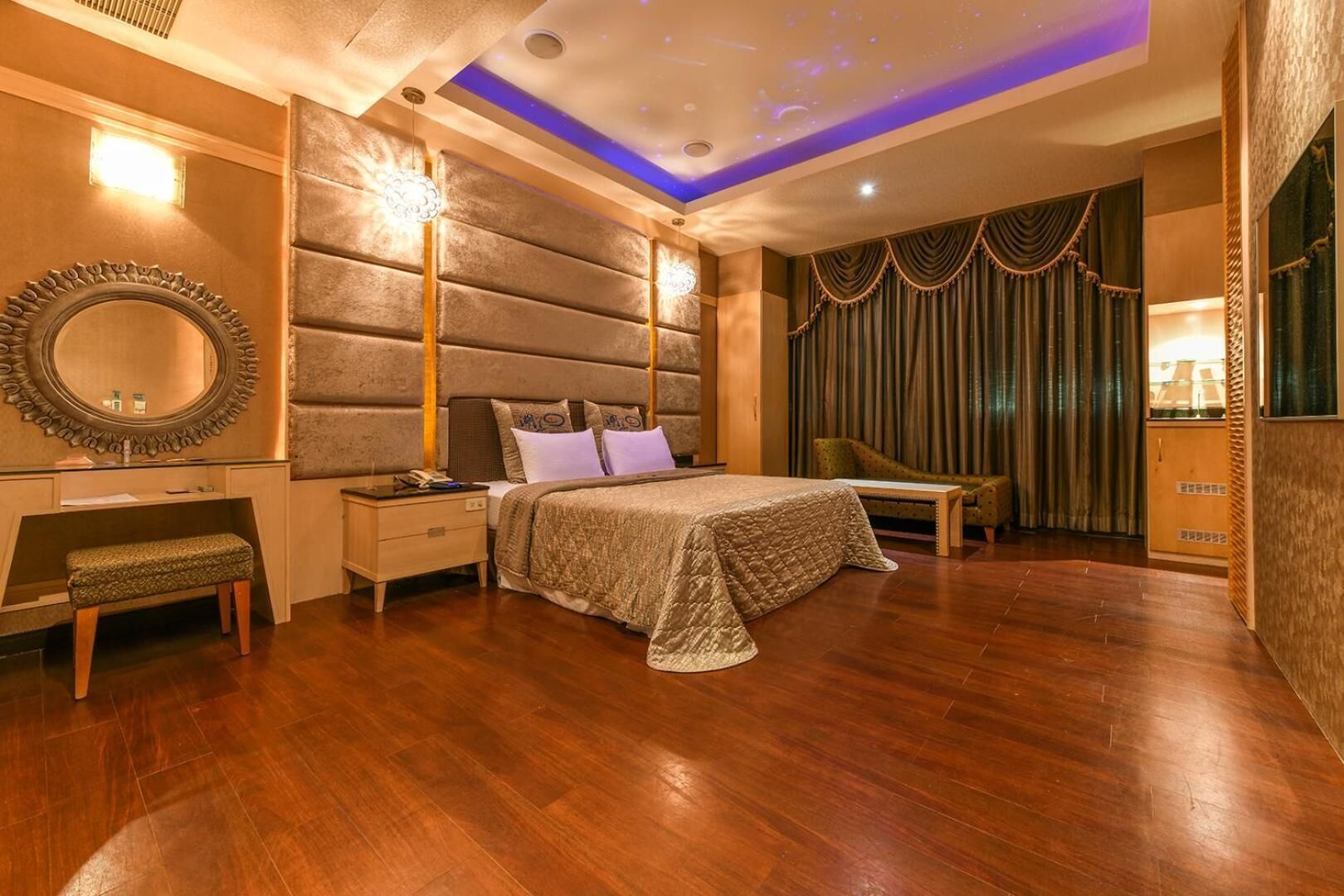 desk, blackout curtains, soundproofing, rollaway beds