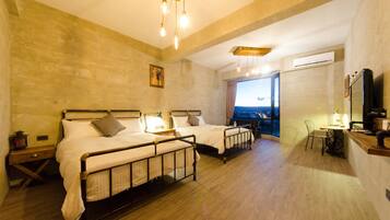 Signature House | Individually furnished, desk, blackout drapes, soundproofing