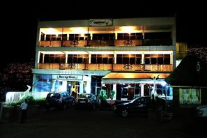 Front of property – evening/night - New Impala Hotel (Kigali)