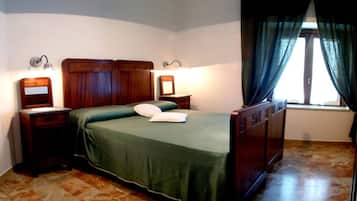 Apartment, 1 Bedroom, Hill View | 1 bedroom, iron/ironing board, free cribs/infant beds, bed sheets
