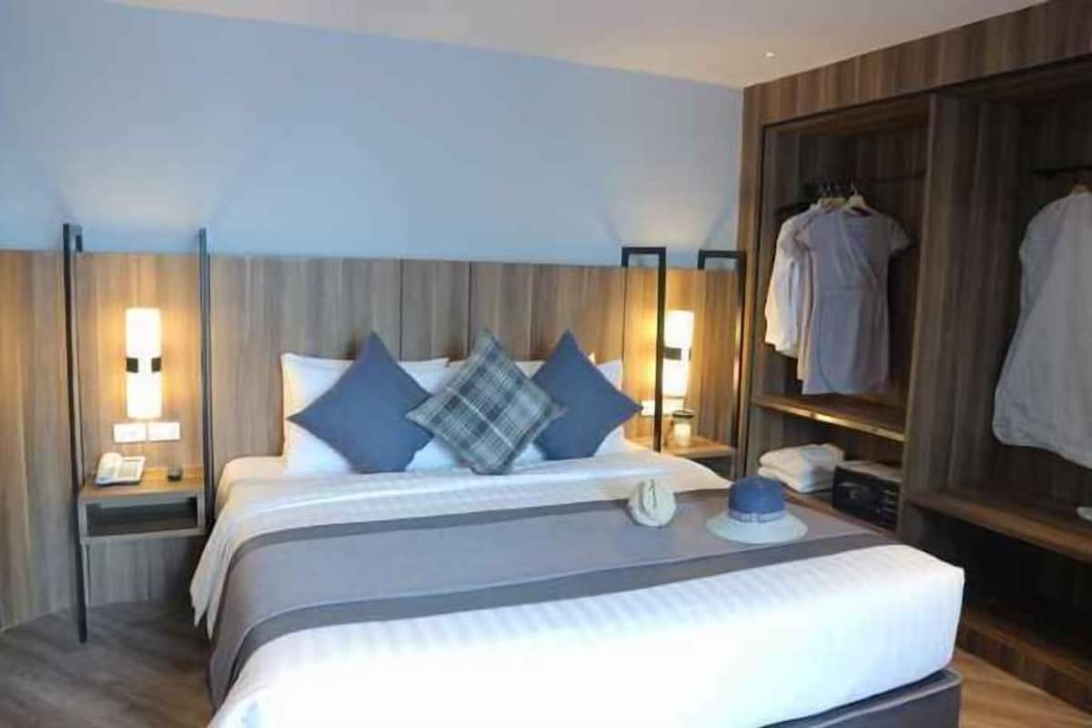 1 quarto, roupas de cama antialérgicas, frigobar, cofres nos quartos