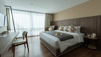 Junior Suite King Bed