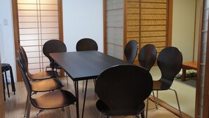 Traditionele resortwoning (Japanese-Style) | Dineren