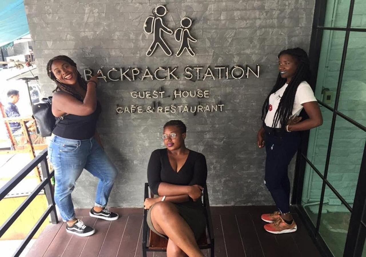 Foto - Backpack Station