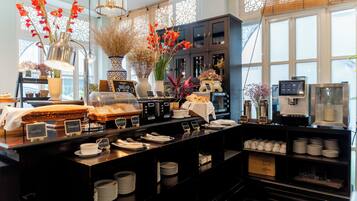 Daily buffet breakfast for a fee
