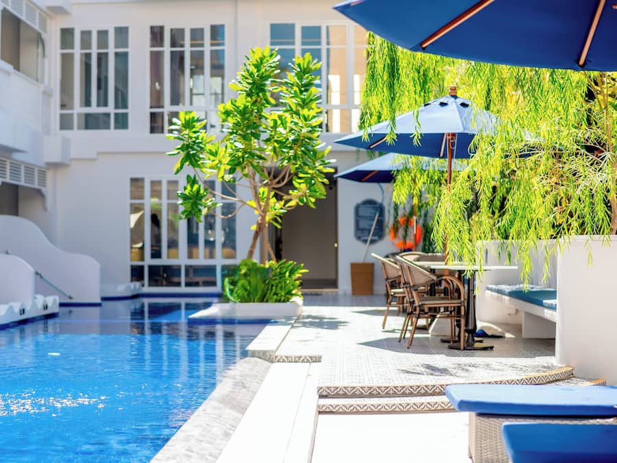 2 outdoor pools, pool umbrellas, pool loungers