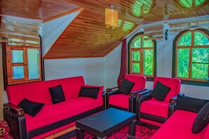 Family Condo | Desk, laptop workspace, iron/ironing board, free WiFi - Abant Yeşil Vadi (Bolu)